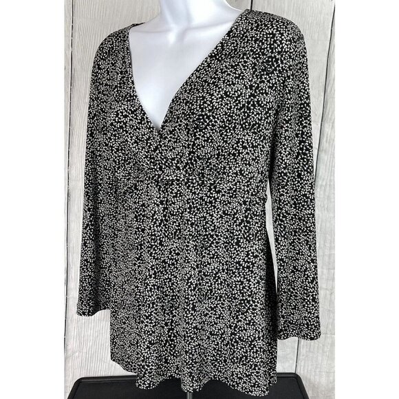 Oh Baby! Motherhood Maternity M Long Slv Empire Waist Surplice Top Black Stretch - Picture 6 of 9